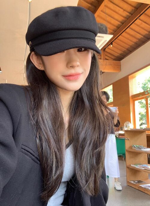Black Casual Beret Hat | Asa - BabyMonster