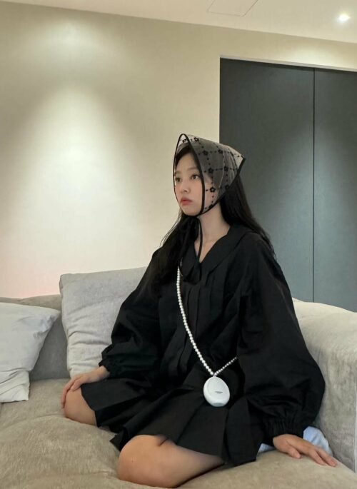 Black Floral Embroidered Head Scarf | Jennie - BlackPink