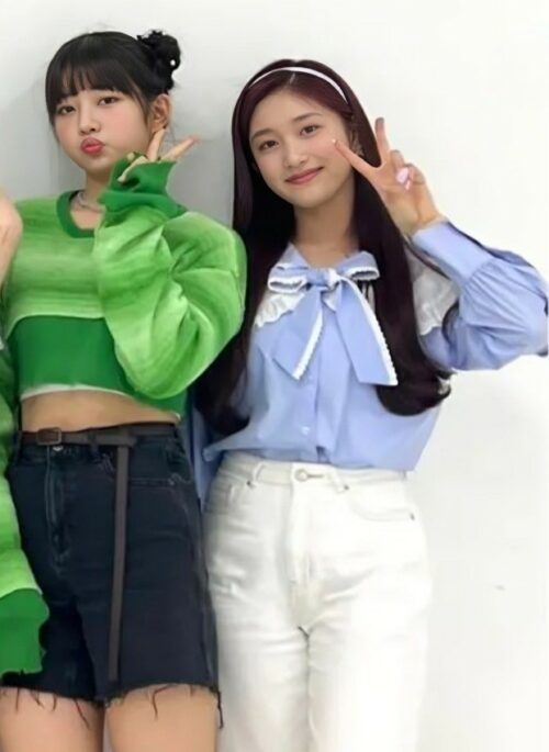 Blue Lace Collar Shirt | Leeseo - IVE