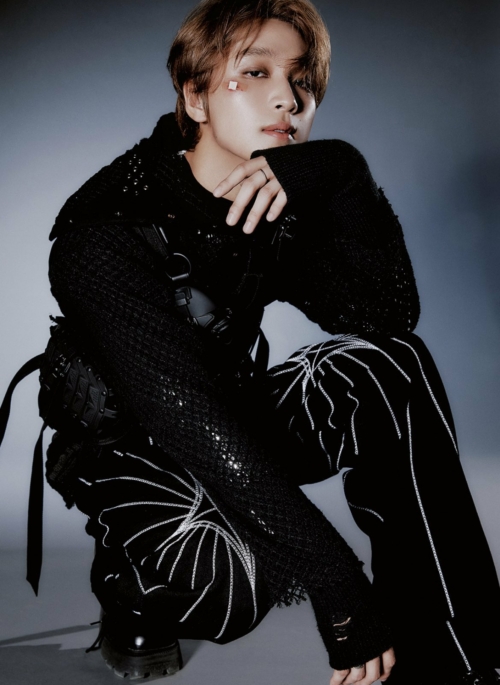 Black Spider Web Embroidery Jeans | Haechan - NCT