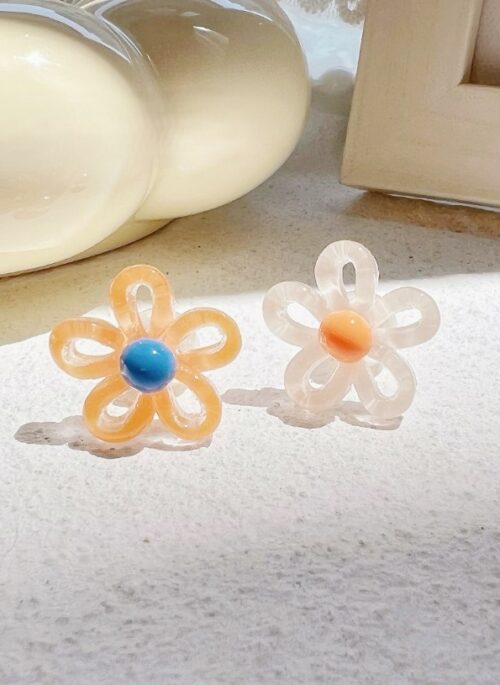 Orange And White Flower Earrings | Karina - Aespa